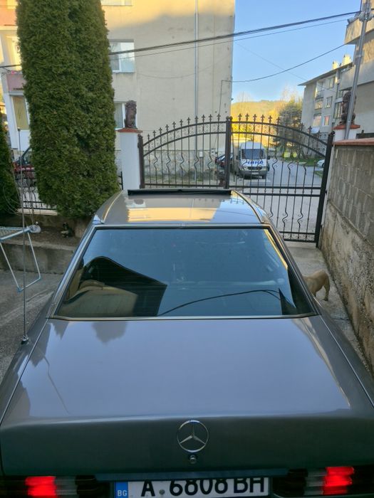 Mercedes 190 d.                                                                                    .