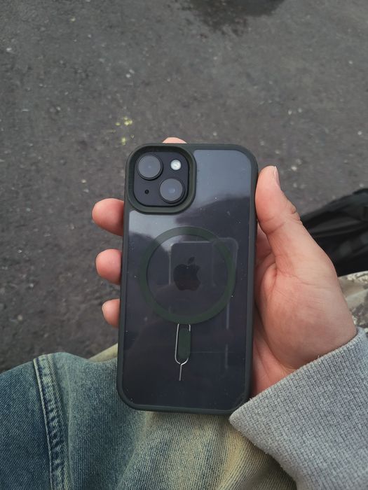 Продаю или обменяю IPhone 15 black titanium
