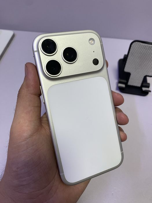 Apple iPhone 17 pro, Е-сим. 256gb, 100, серый / СТ31707