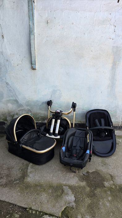 Продам коляску 3в1