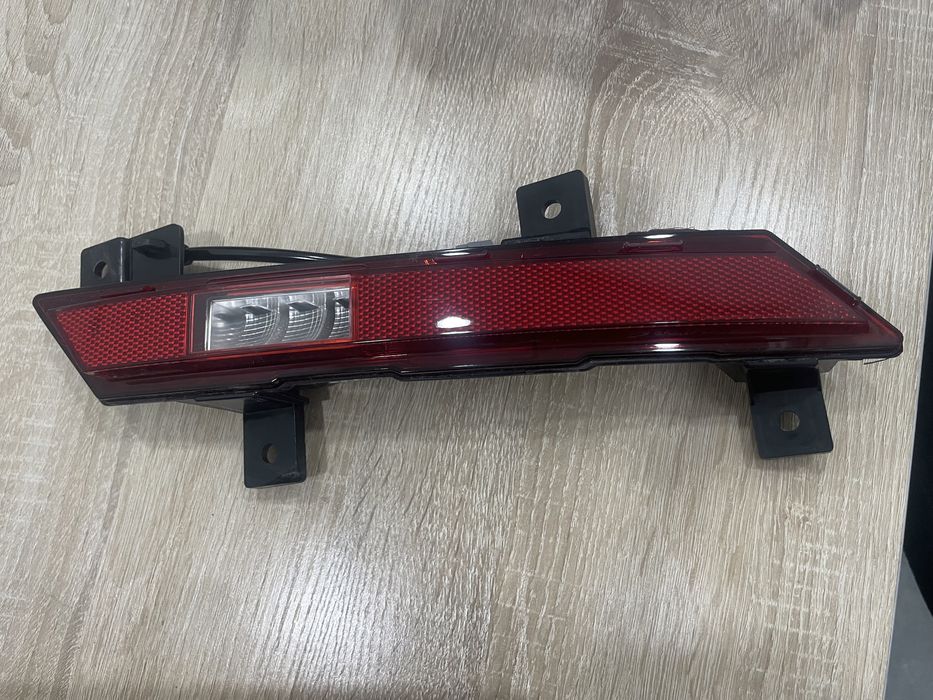 Byd задний отражатель