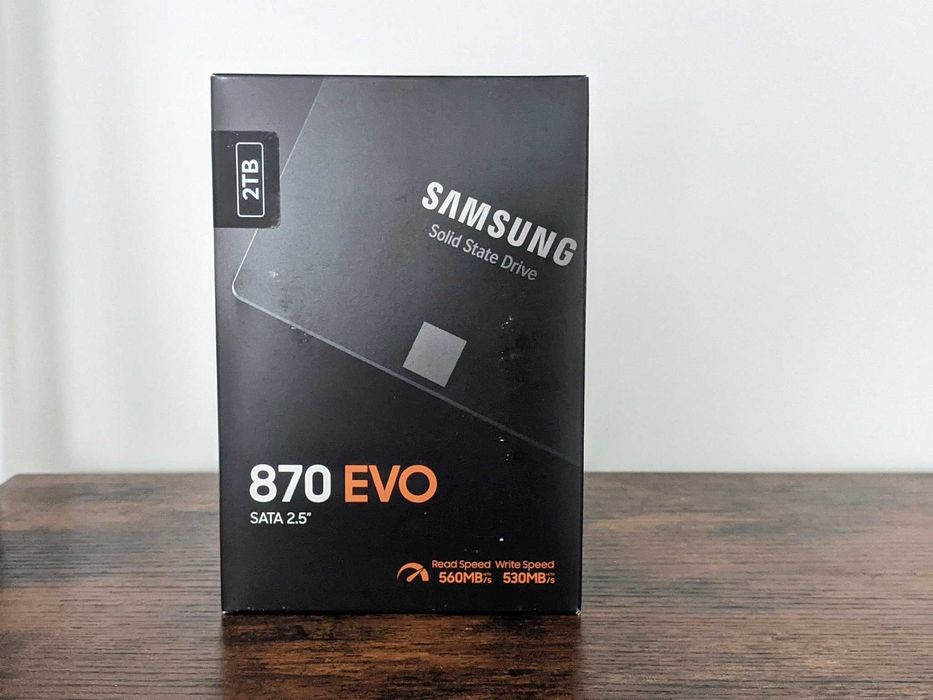 SSD 2TB Samsung 870 EVO model MZ-77E2T0B/EU SATA III nou Sigilat
