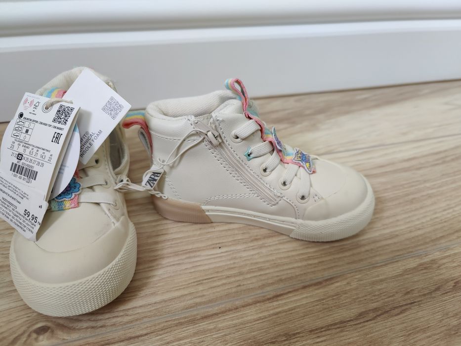 Детски обувки 23 номер Zara