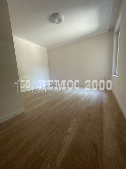 Продава се Двустаен апартамент в к.к. Св.Св. Константин и Елена - 68 кв.м за 2030 €/кв.м - Снимка #2