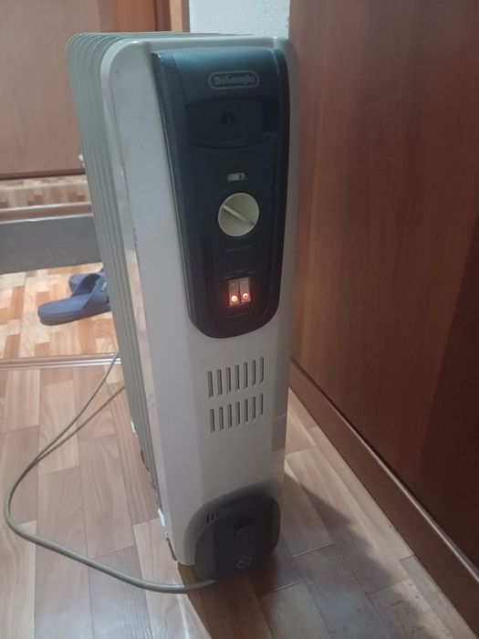 Продам масляный обогреватель б.у.