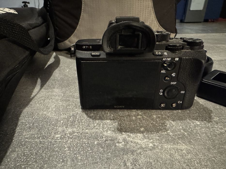 Sony a7rII / статив хама, фотогравска раница, sony 50 1,8