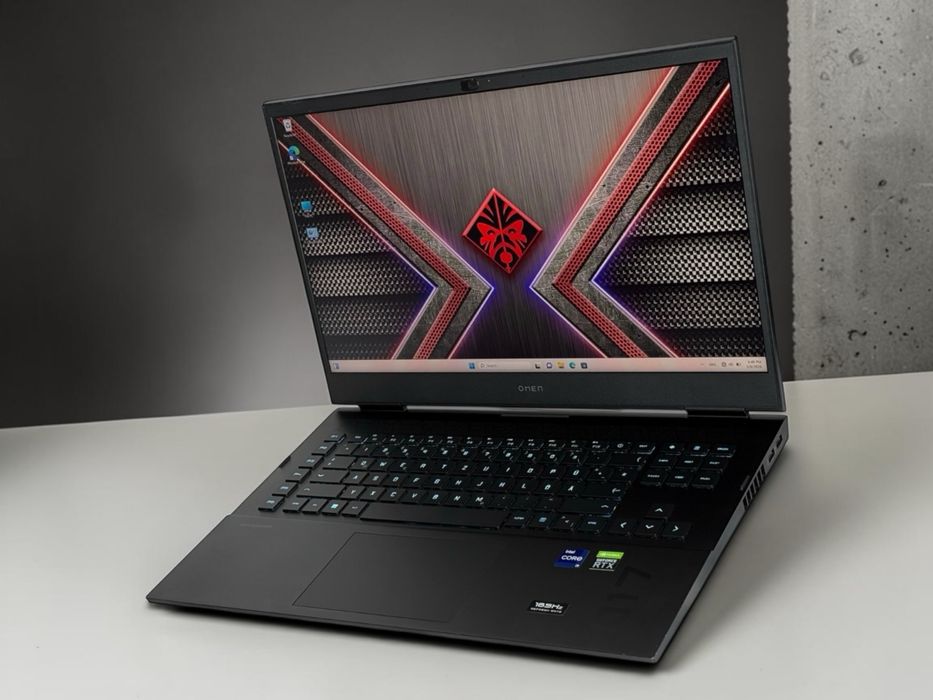 HP Omen 17" QHD 165Hz i9-11900h 32GB RAM 1TB SSD RTX 3080 16GB