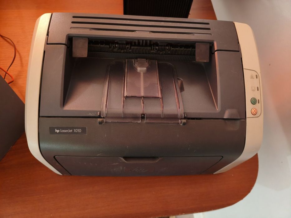 Принтер hp Laserjet 1010