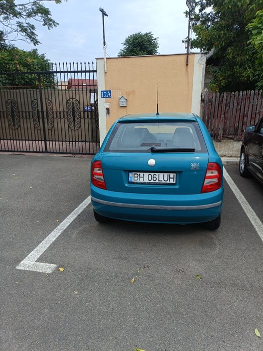 Vând Skoda Fabia