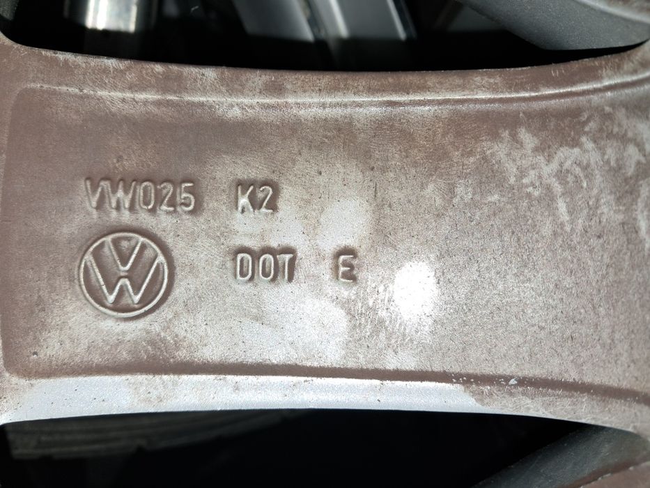 18" VW Tiguan, Passat, Touran Оригинални джанти Volkswagen 5x112