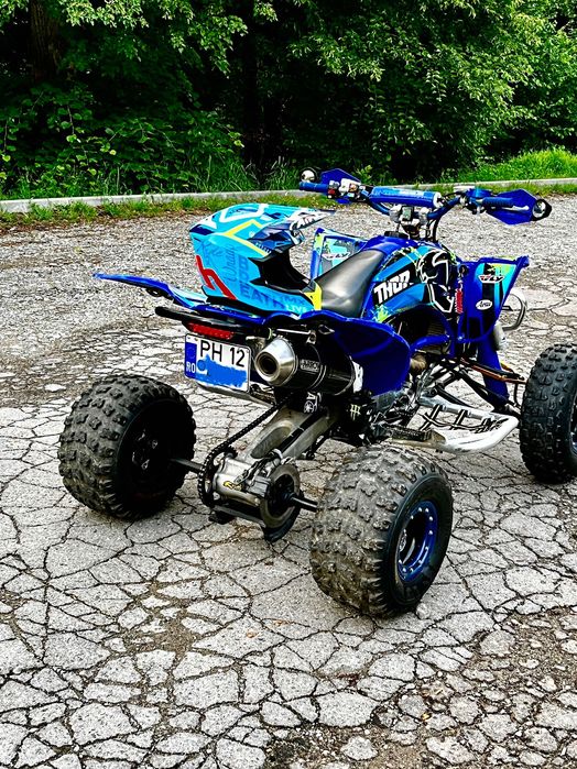 Yamaha YFZ450 quad