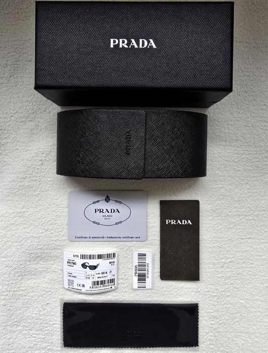 Слънчеви очила Prada
