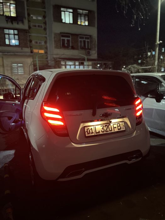 Spark 2012 yil sotiladi srochno