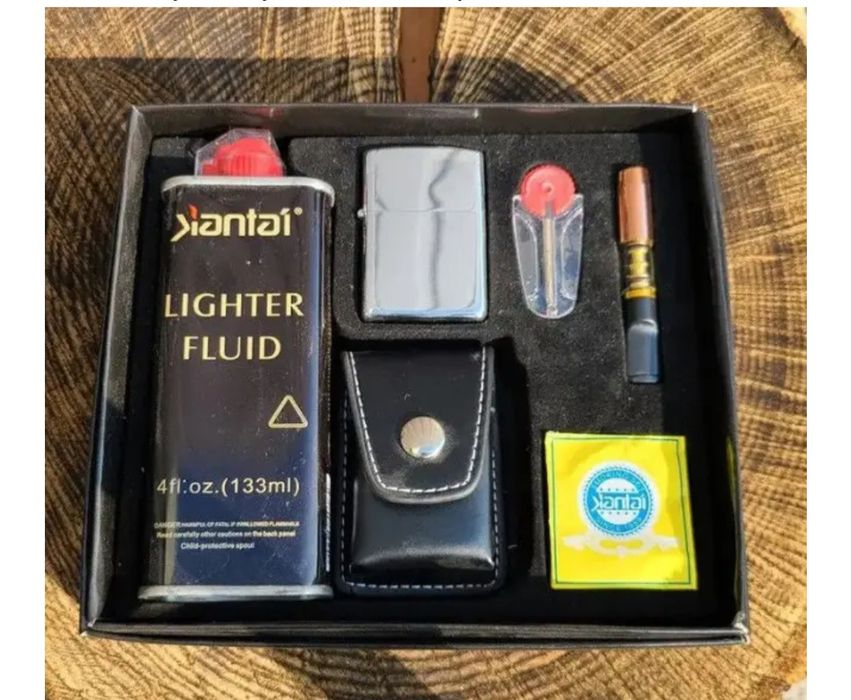 Зажигалка бензиновая, газовая