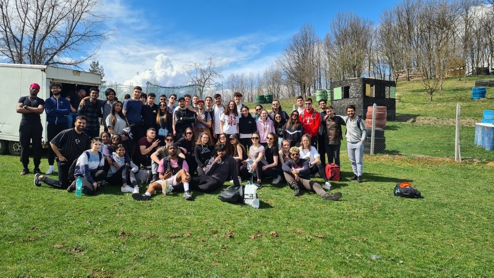 Игрище за Пейнтбол гр.Правец