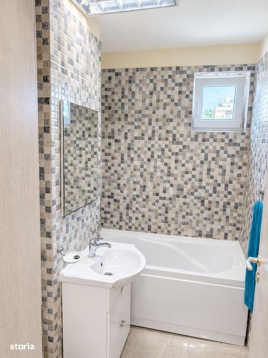 2 camere, la 3 minute de metrou Favorit