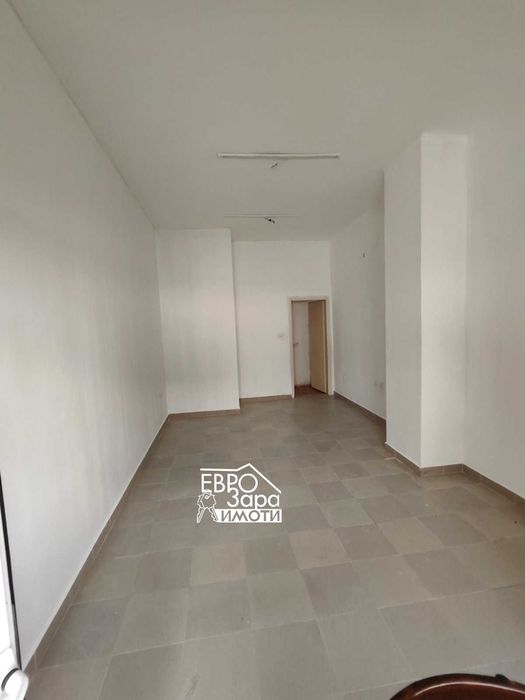 Дава се под наем Магазин в Стара Загора, Казански - 56 кв.м за 255 € - Снимка #1