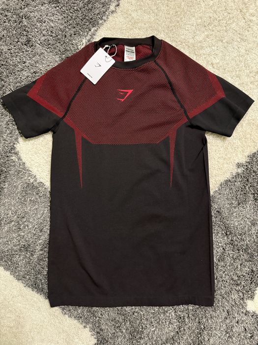 gymshark onyx - Imbracaminte pentru sport | OLX.ro