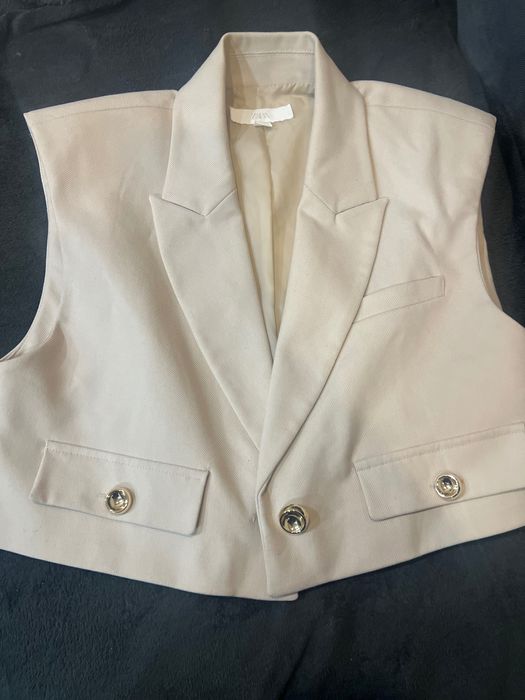 Елек бежов Зара М размер