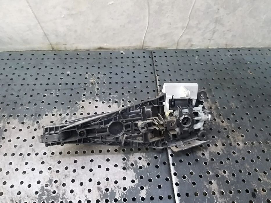 Maner usa dreapta fata opel corsa e x15