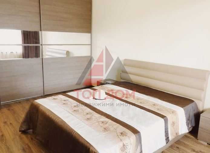 Дава се под наем Тристаен апартамент в Варна, Гръцка махала - 96 кв.м за 1200 € - Снимка #1