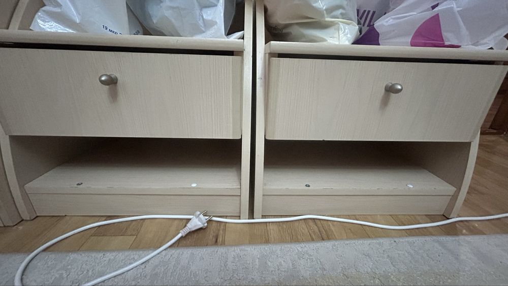 Продается спальный гарнитур