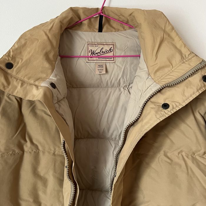 Geaca Woolrich cu puf de gasca