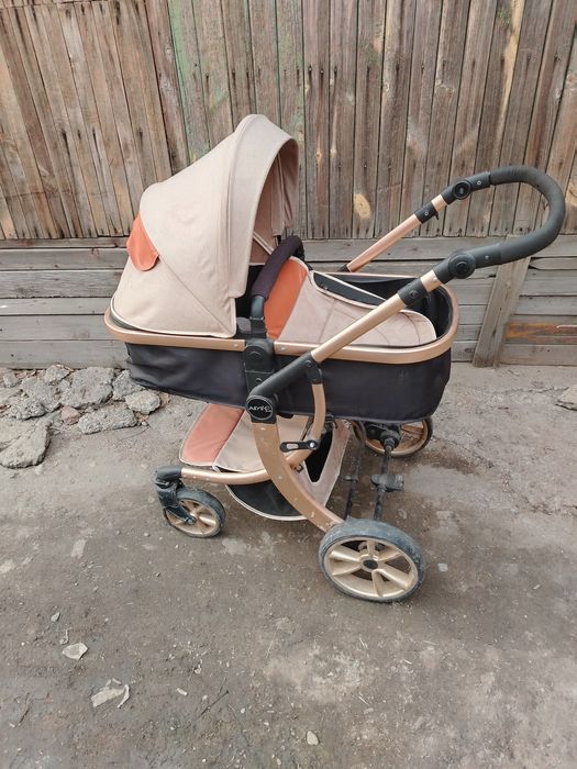 Продам коляску зима лето