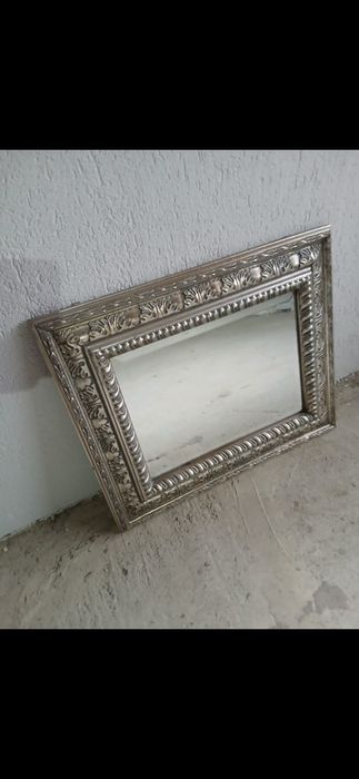 Oglinda rama lemn scluptat