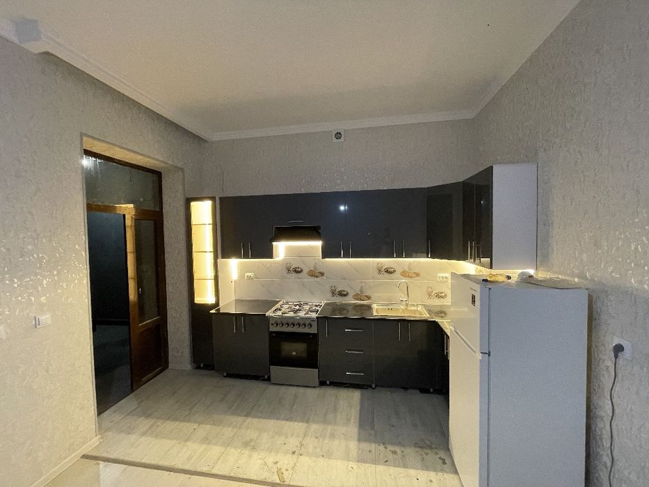 Kuxniya mebel na zakaz