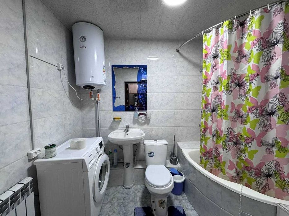 3 хоналик квартира 3 этаж кирпичный дом, 5 микр, сомий, софмед