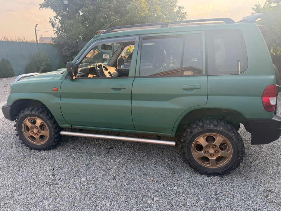 Mitsubishi Pajero Pinin
