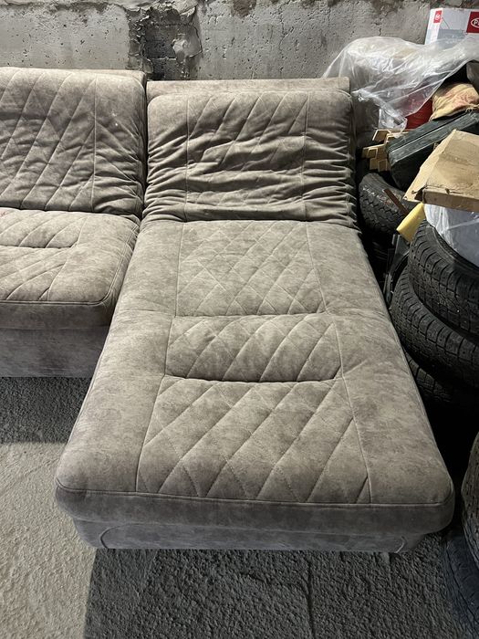 Продам диван пума