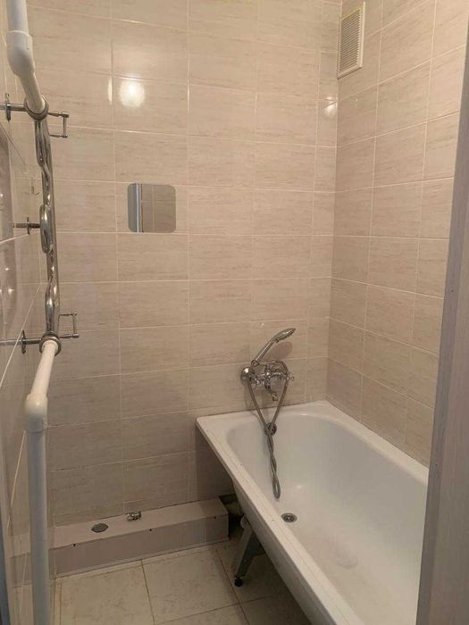 Продам 2 ком кв район Школы милиции