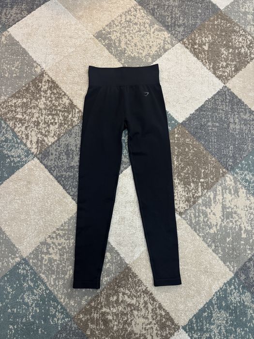 Дамски комплект GYMSHARK