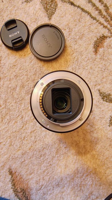 Obiectiv Sony E mount 55-210mm