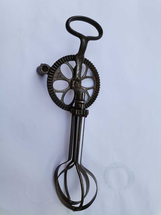 Mixer de mână din metal vintage Dover Taplin made in U.S.A. 1904