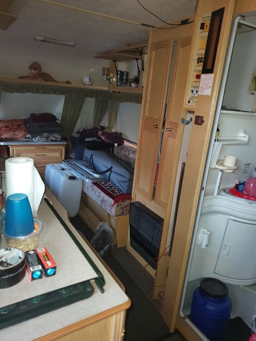 Vând rulotă și bmw x3 M47 160000km