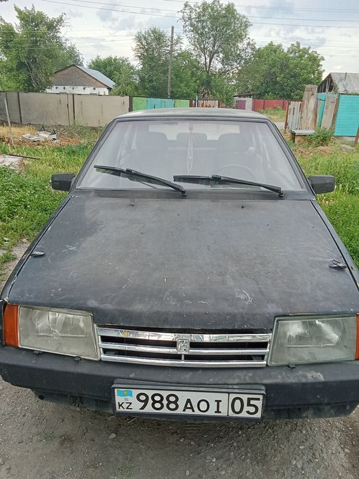Авто ВАЗ Лада 21093