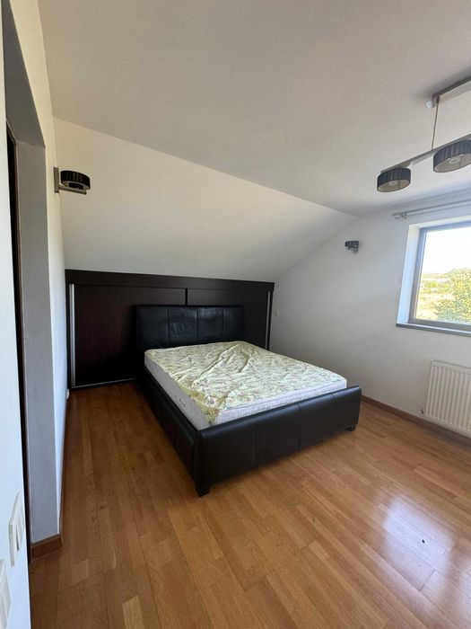 Casa deosebita P+M 252 mp utili, teren de 1654 mp, Aleea Manastirii De