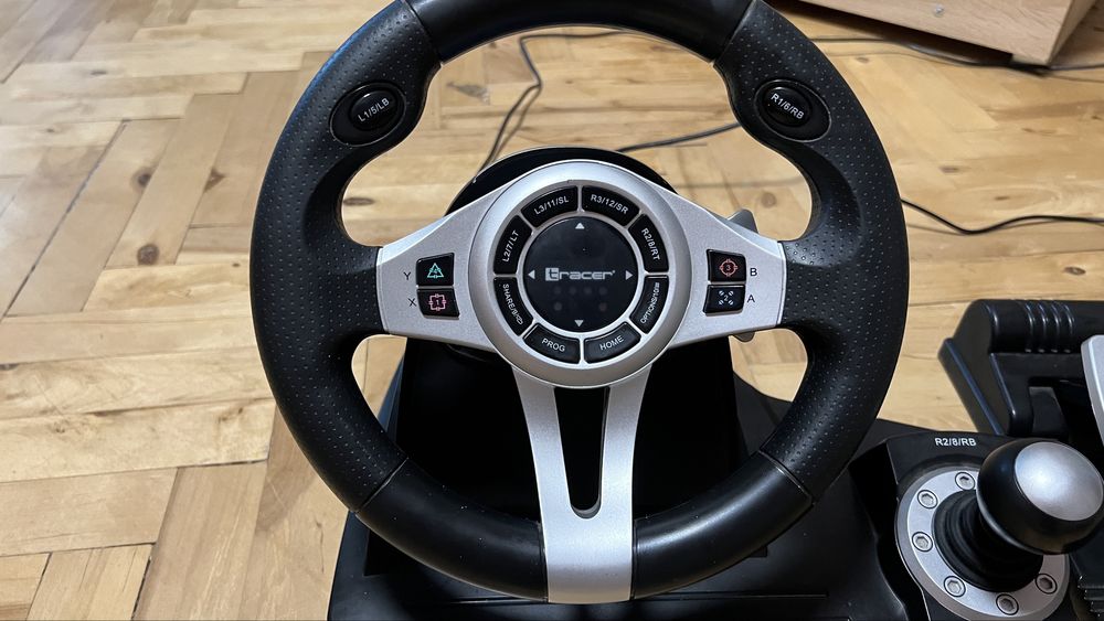 волан със скоростен лост и педали  Tracer