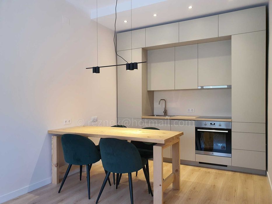 Apartament la casa, la 5 min de centru – renovat și complet utilat