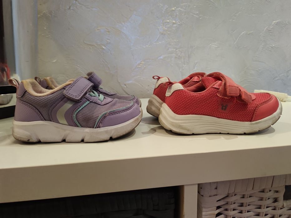 Продам детскую обувь на лето