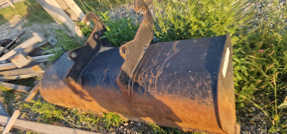 Cupă buldo  tractor