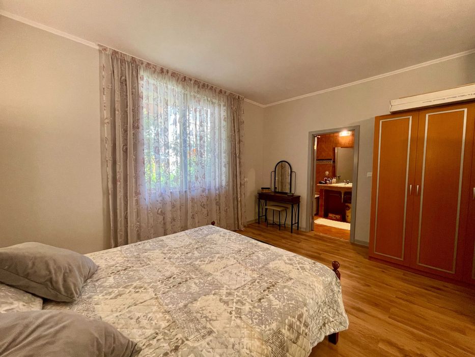 Продава се Двустаен апартамент в к.к. Елените - 72 кв.м за 1598 €/кв.м - Снимка #8