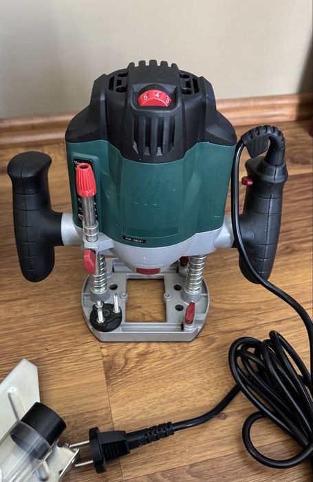 Freza verticala Parkside POF 1200 A1, NOUA, cu accesorii complete