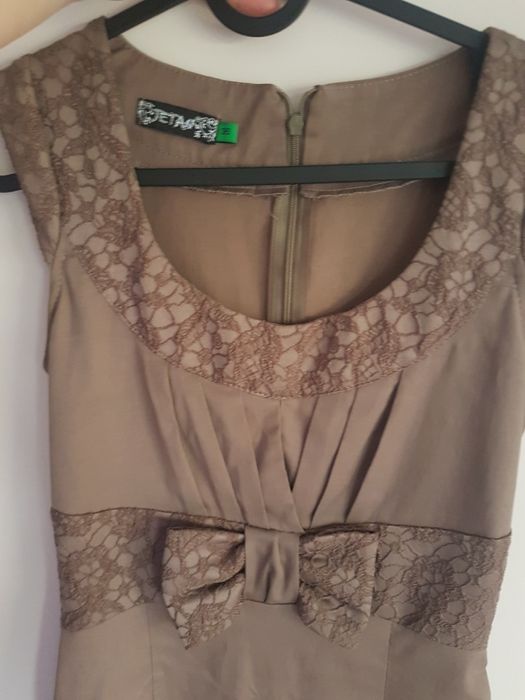 Официална рокля Jetan