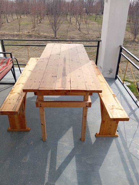 Ағаштан жасалған сапалы үстел жиынтығы