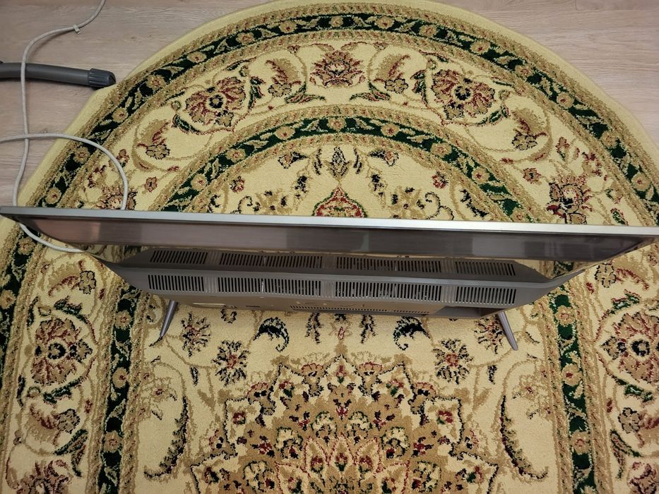 Продам телевизор