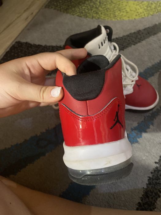 Jordan max aura mărimea 36